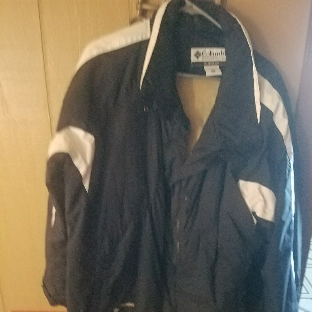 Columbia ski jacket